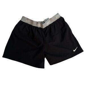 NWOT Nike Girl’s Dri-Fit Shorts with Spandex in Black/Gray